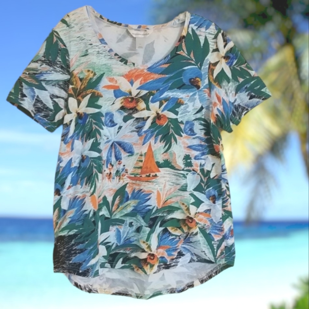 Hawaiian print v-neck tropical t-shirt top. Womens Sz. L 12/14 Cotton / Spandex